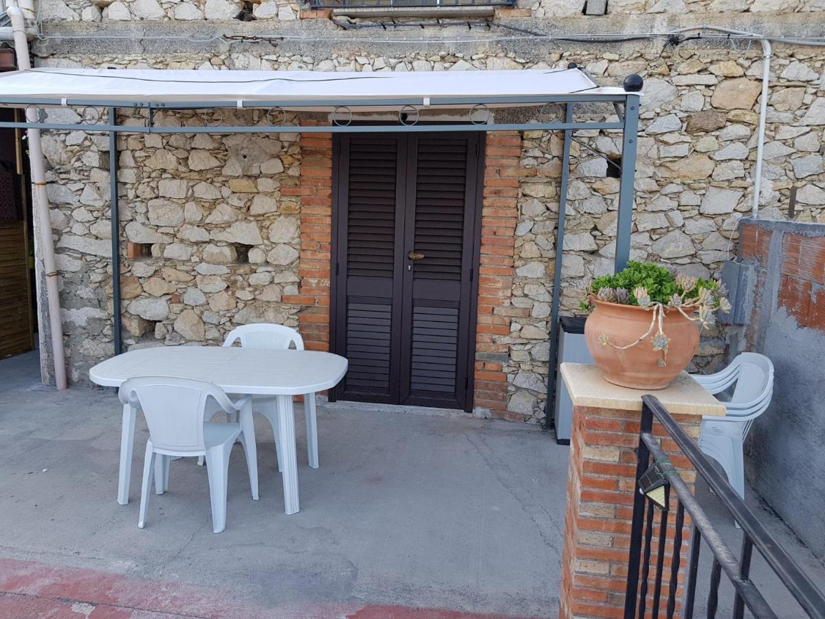 Casa Vacanze Monte Venere Castelmola Bagian luar foto